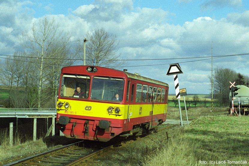 N19 810.185 Uhřice u Kyjova 09.03.1998 (2)